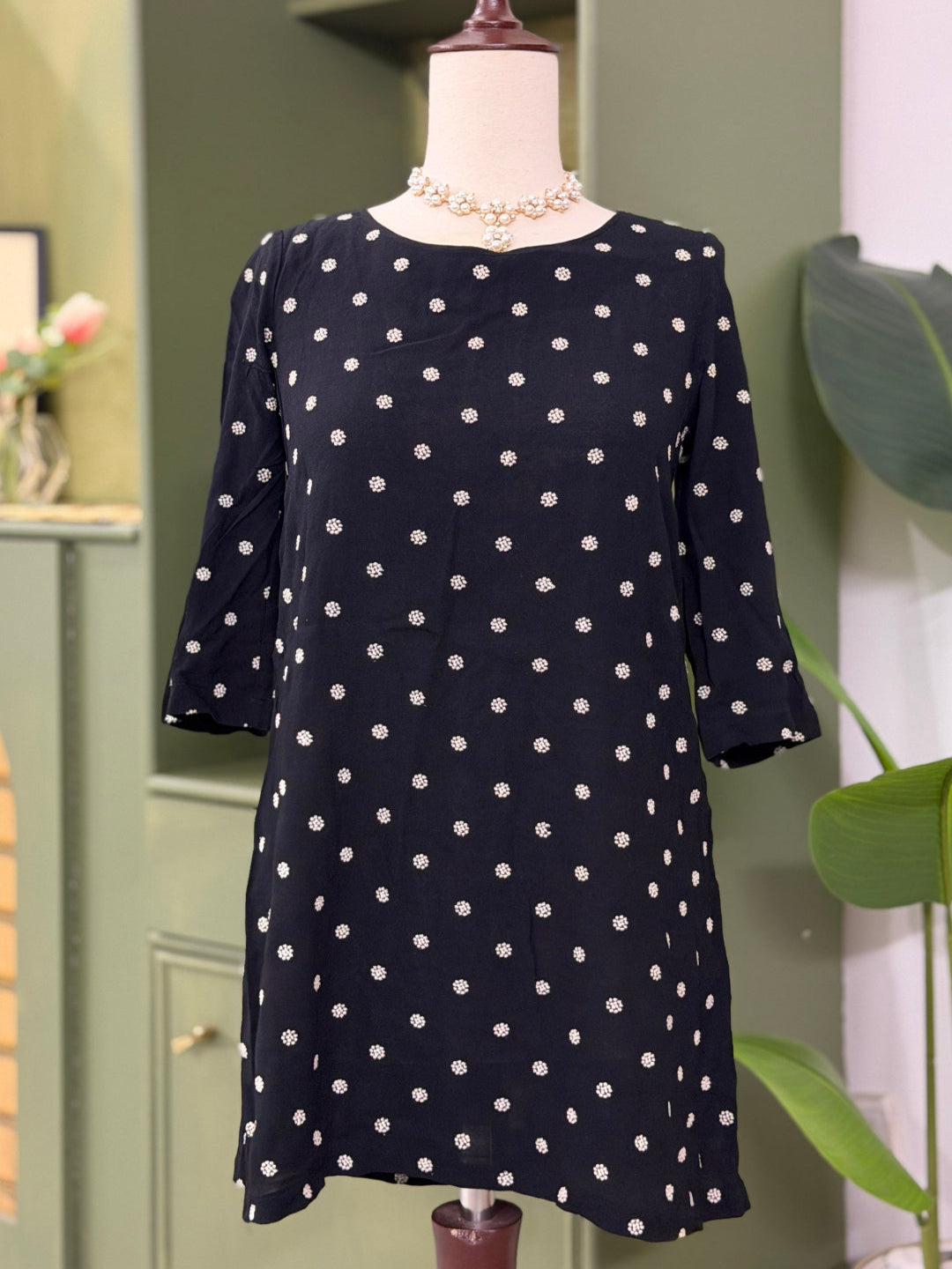 INDIGO (CONDITION: PREMIUM PLUS)
