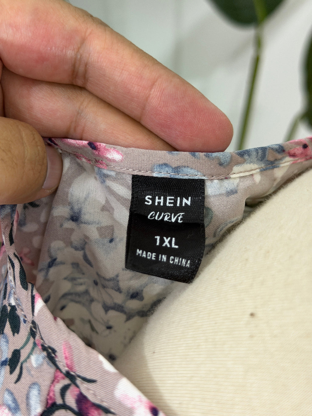 SHEIN (MINT CONDITION PREMIUM PLUS)