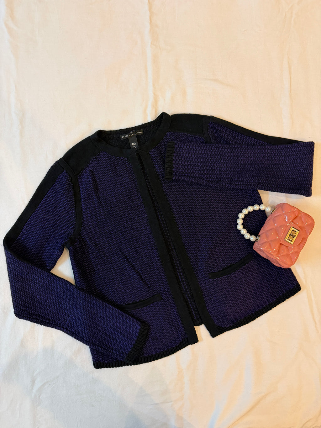 BLACK LABEL (CONDITION : PREMIUM PLUS)