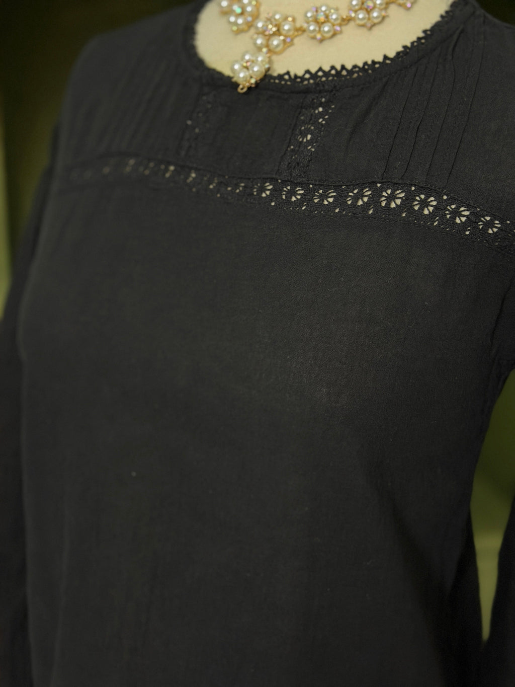 H&M (CONDITION: PREMIUM PLUS)