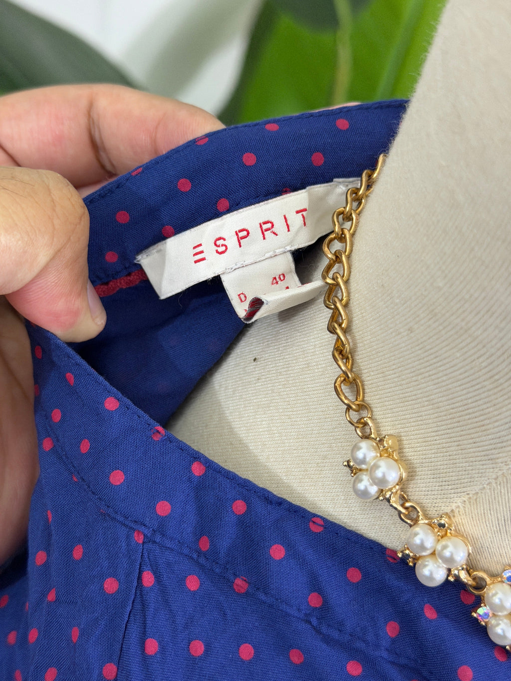 ESPRIT (CONDITION: PREMIUM PLUS)