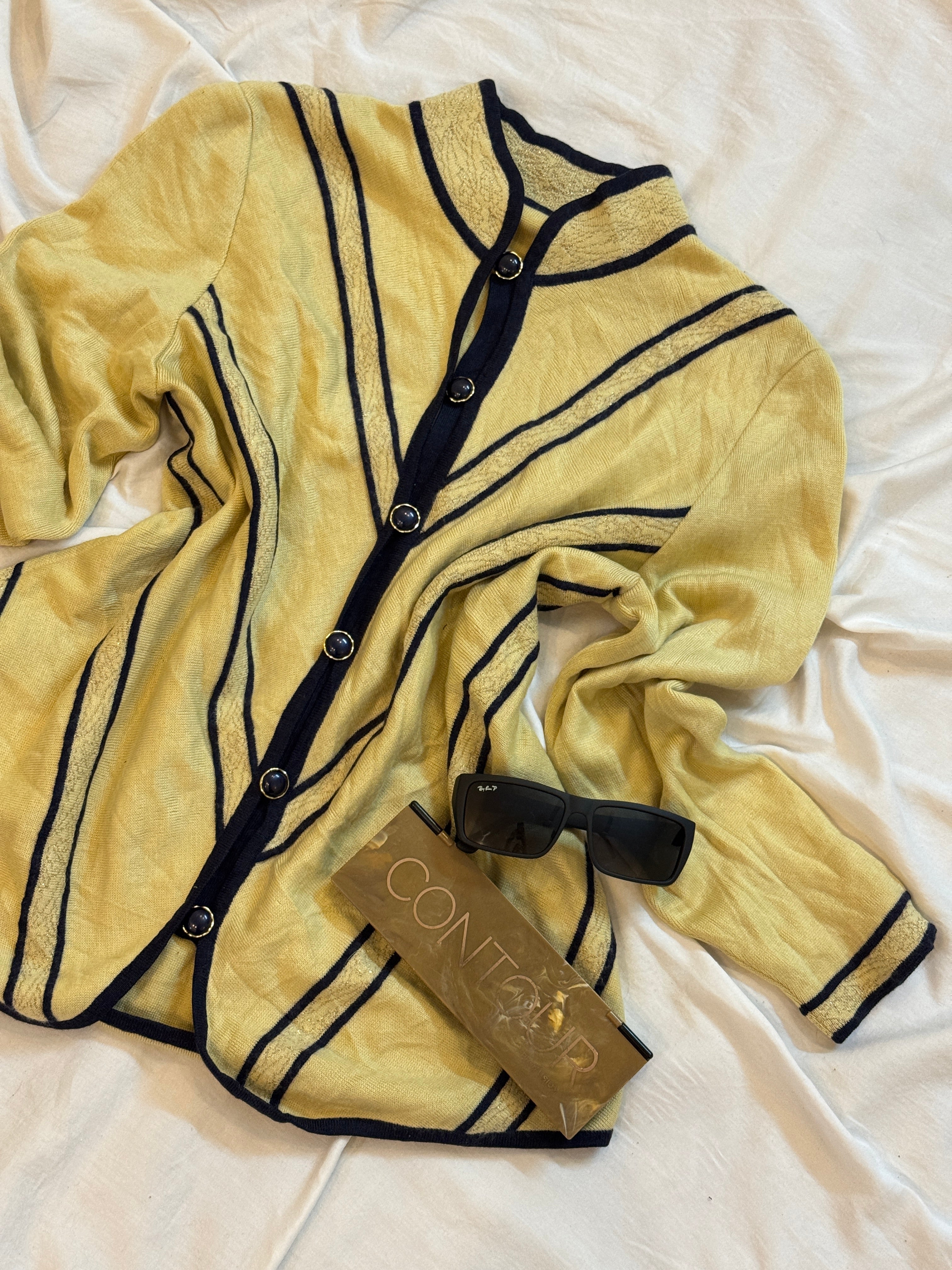 UNKNOW (CONDITION : PREMIUM PLUS)