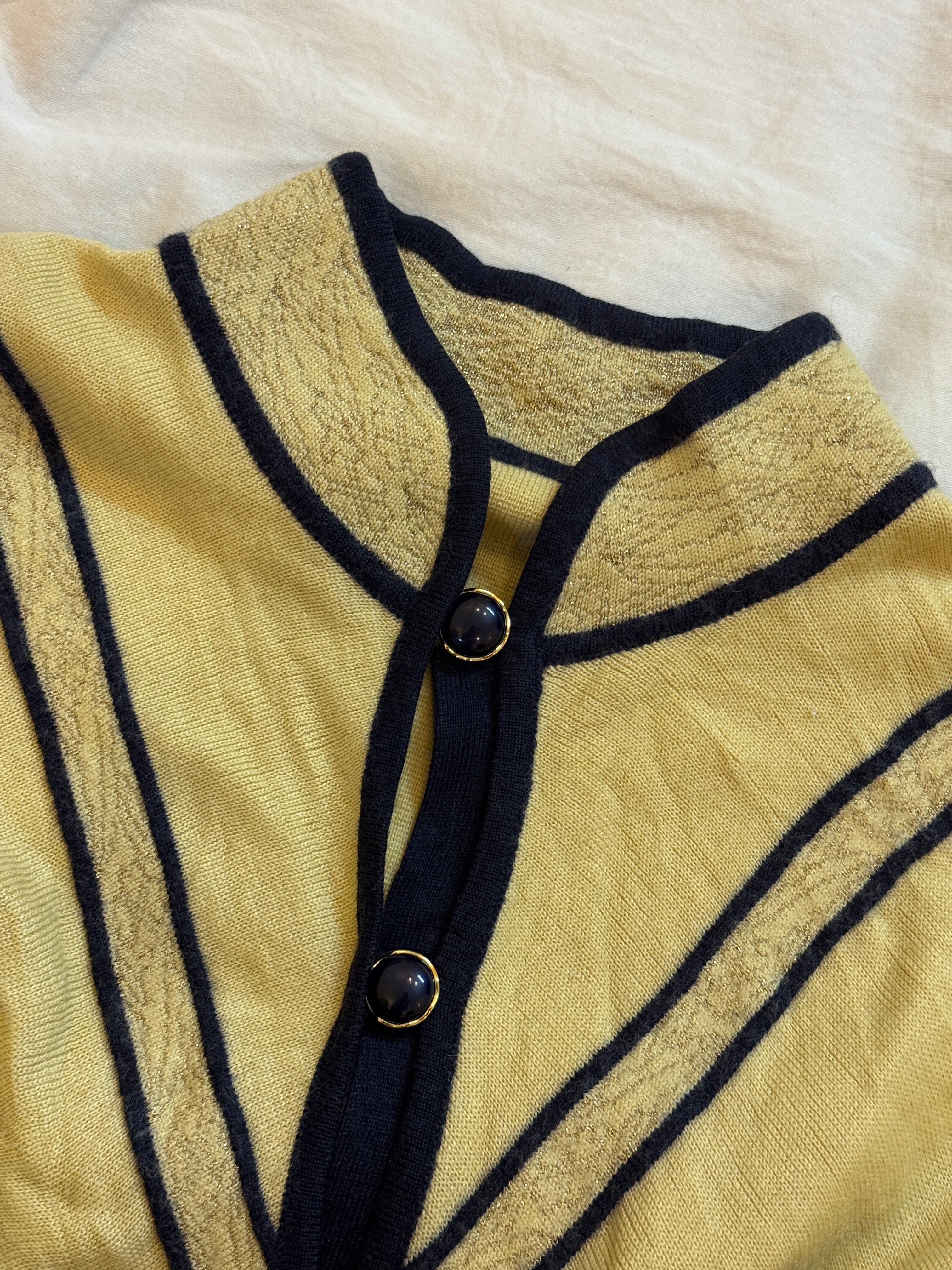 UNKNOW (CONDITION : PREMIUM PLUS)