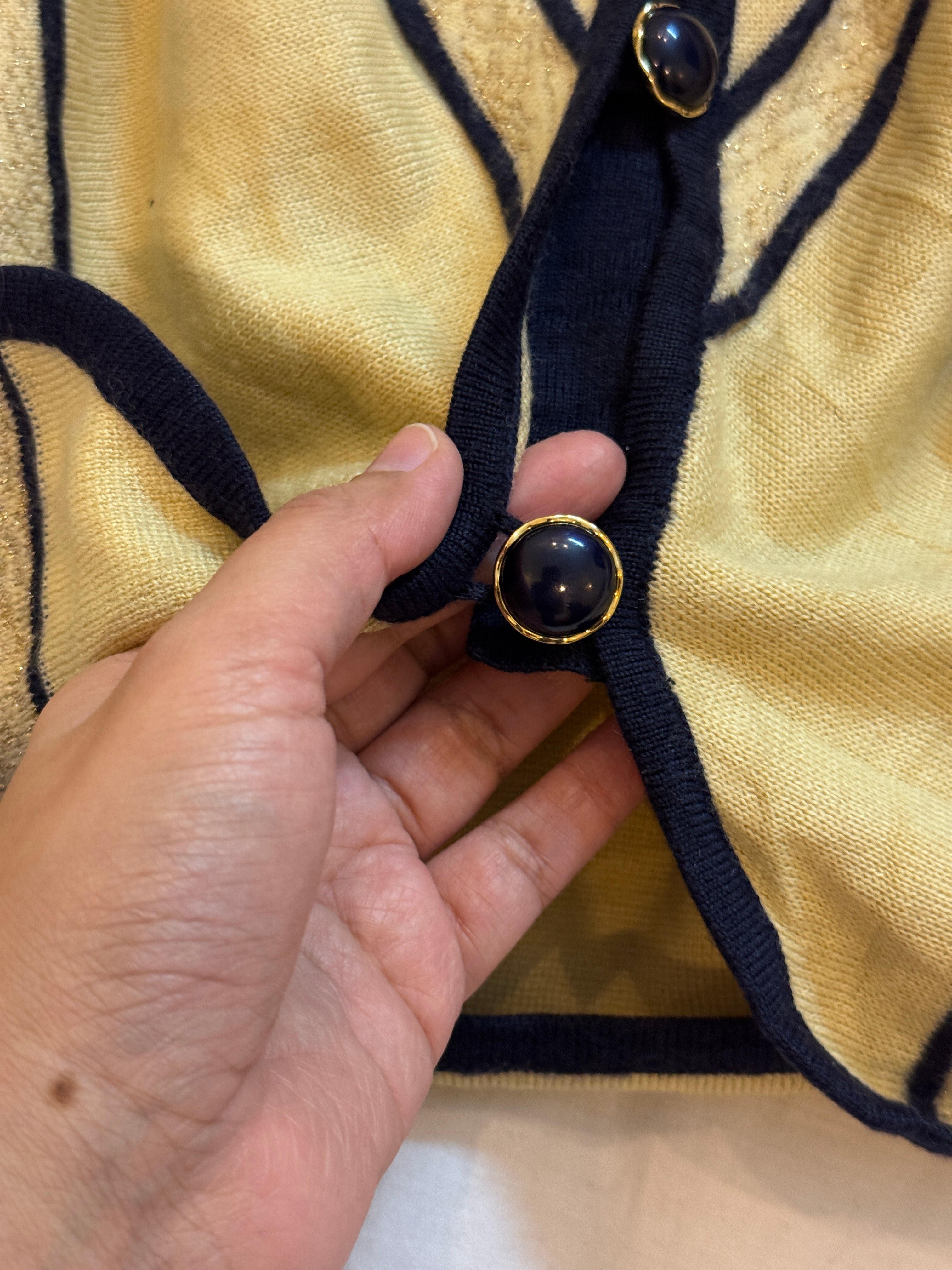 UNKNOW (CONDITION : PREMIUM PLUS)