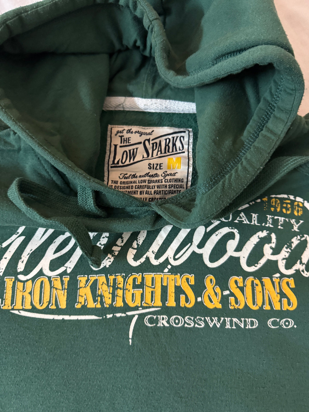 THE LOW SPARKS (CONDITION : PREMIUM PLUS)