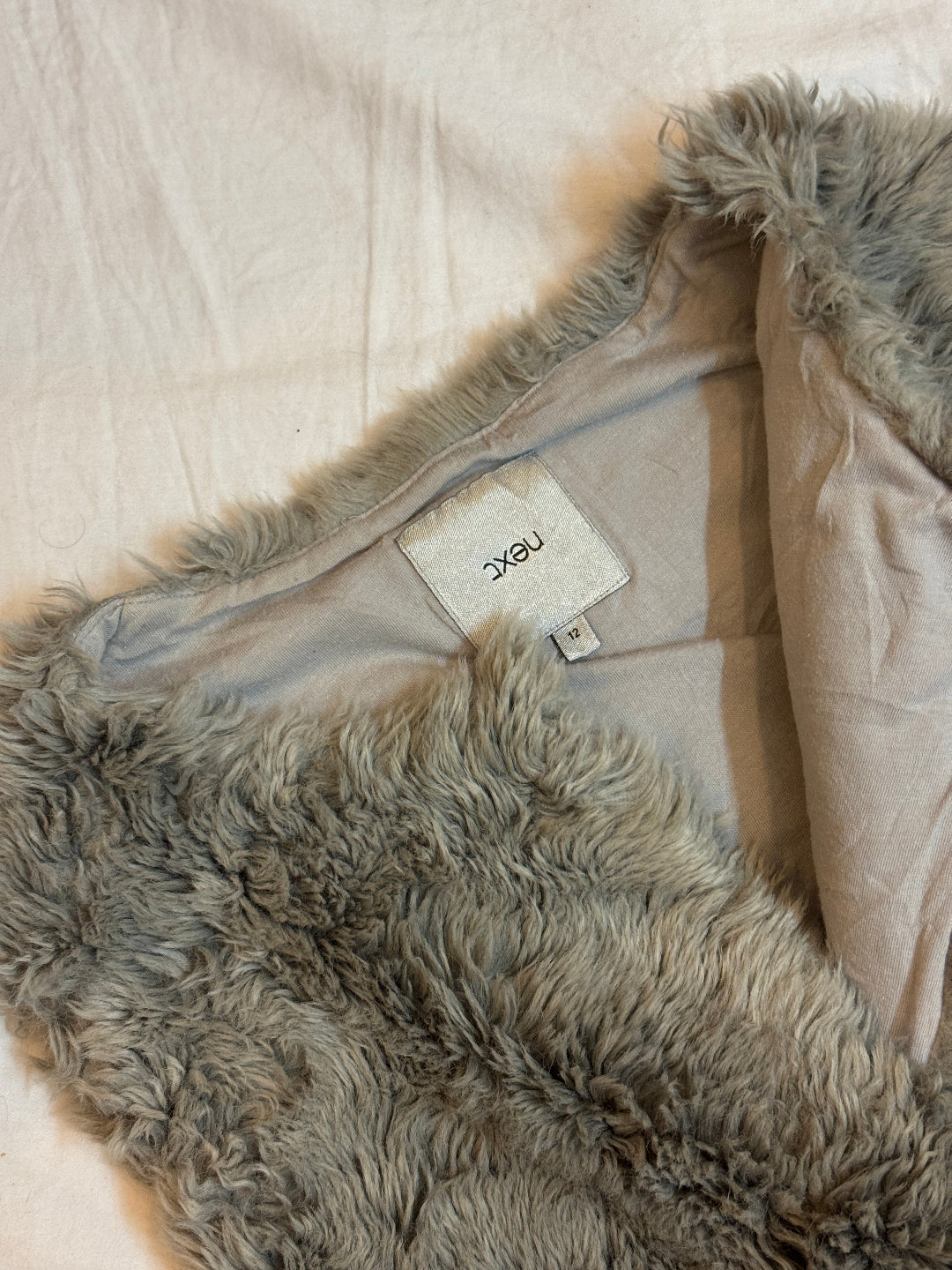 NEXT (CONDITION : PREMIUM)