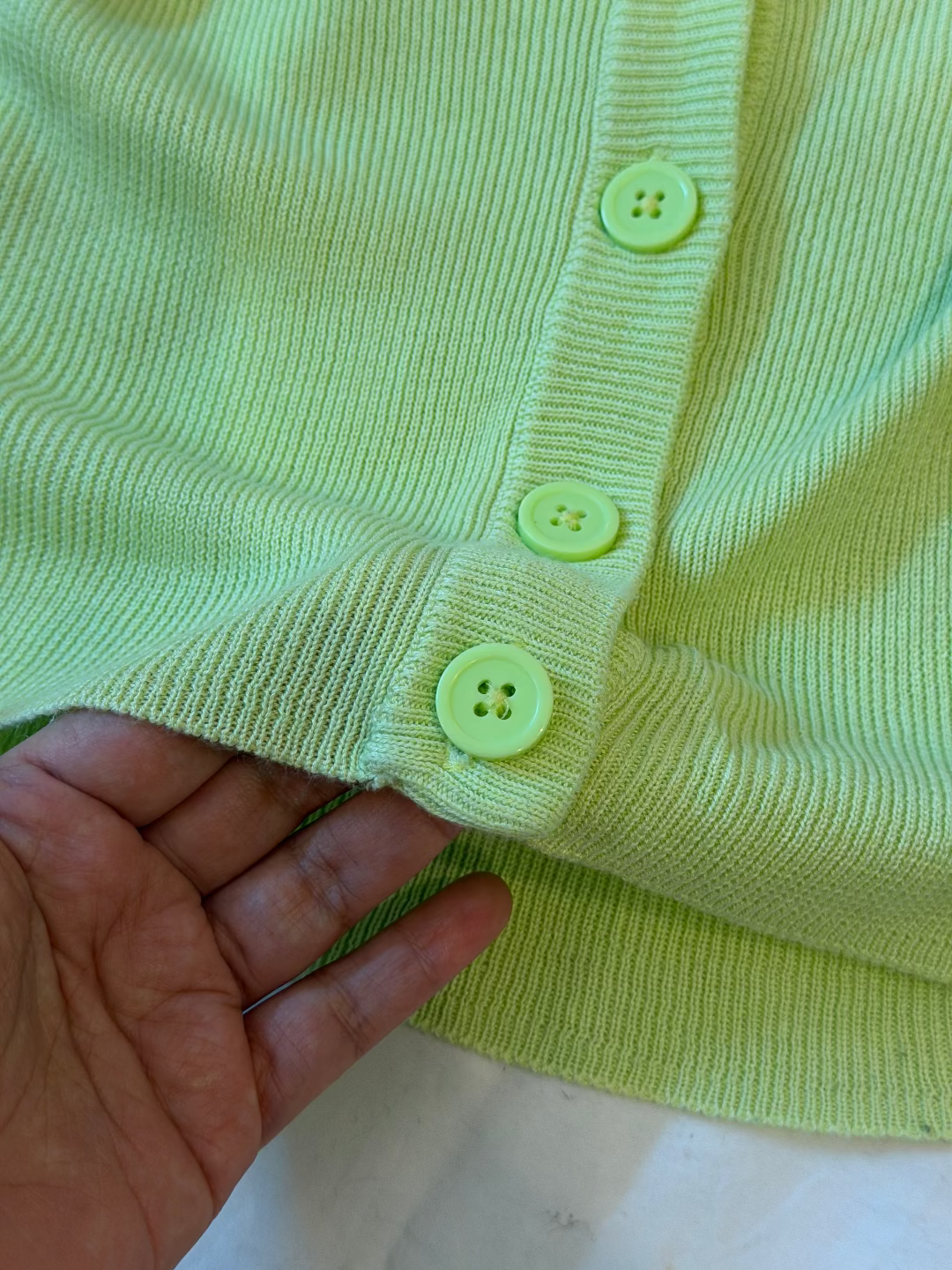 THREADBARE (CONDITION : PREMIUM PLUS)