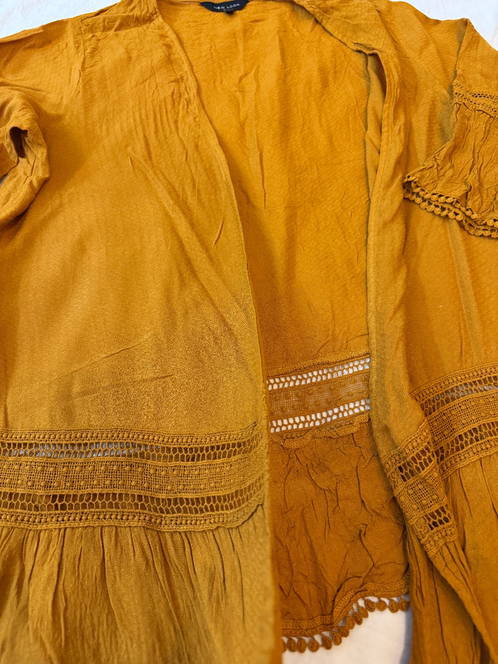 NEW LOOK (CONDITION : PREMIUM PLUS)