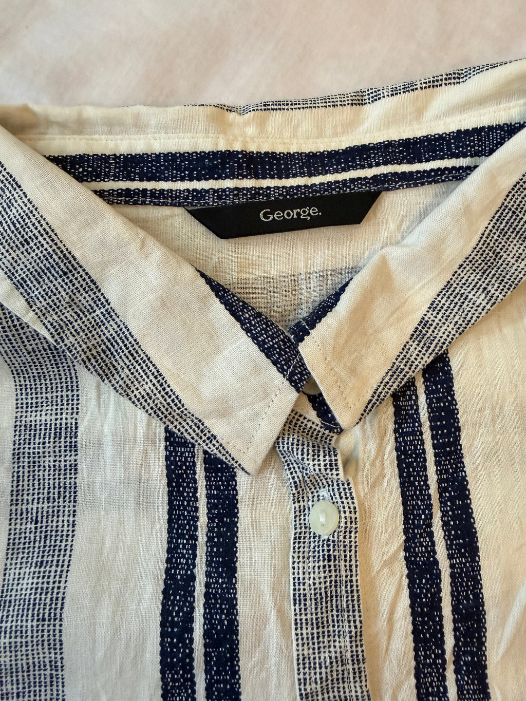 GEORGE (CONDITION : PREMIUM PLUS)