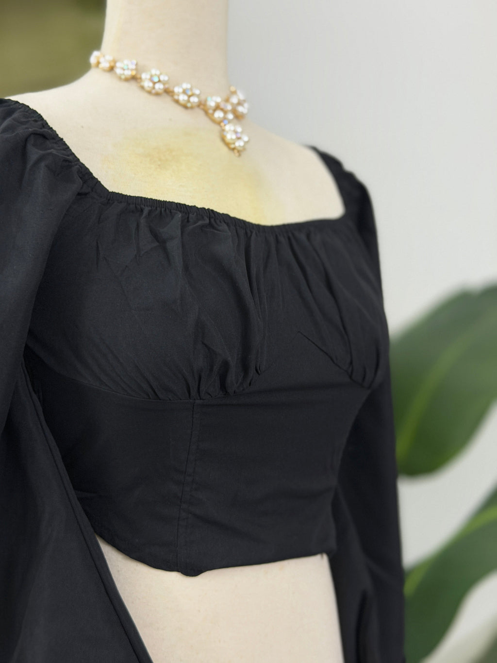 SHEIN (MINT CONDITION : PREMIUM PLUS)