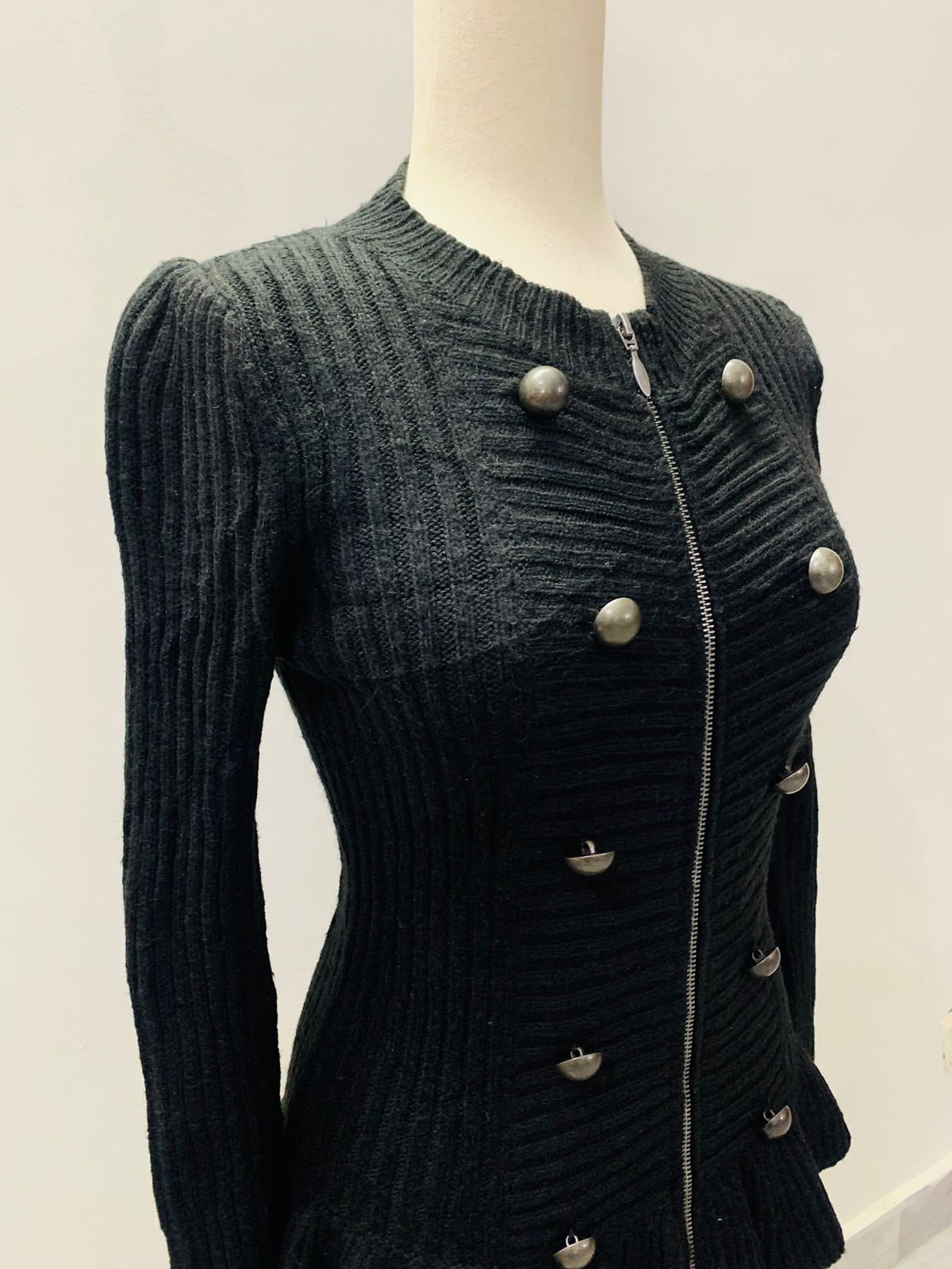 M&S (CONDITION : PREMIUM PLUS)