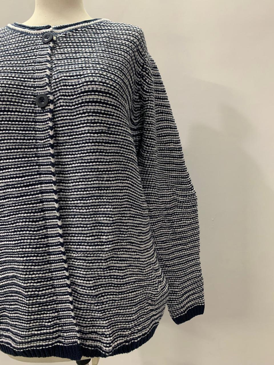 ISLE (CONDITION : EXCELLENT)