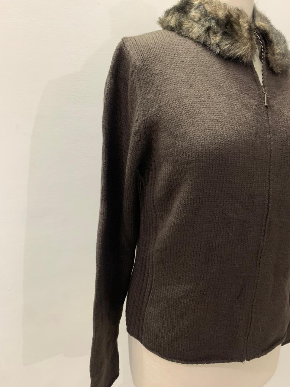 M&S (CONDITION : PREMIUM PLUS)