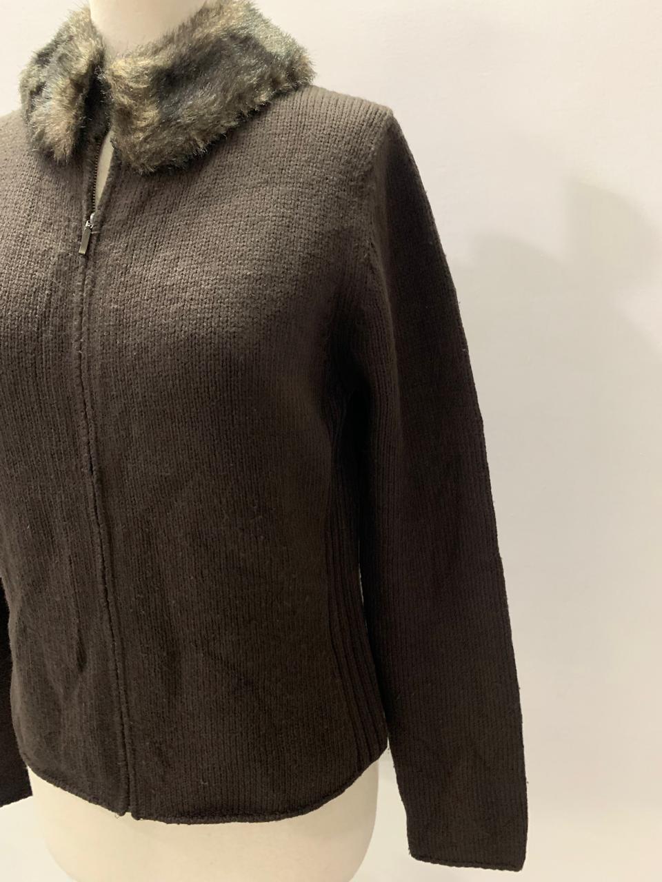 M&S (CONDITION : PREMIUM PLUS)